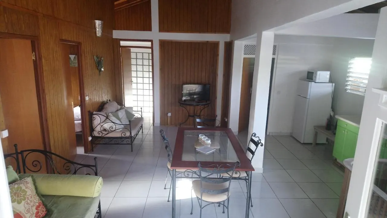 Labe Kaz Kreyol Hotel Le Moule Campsite